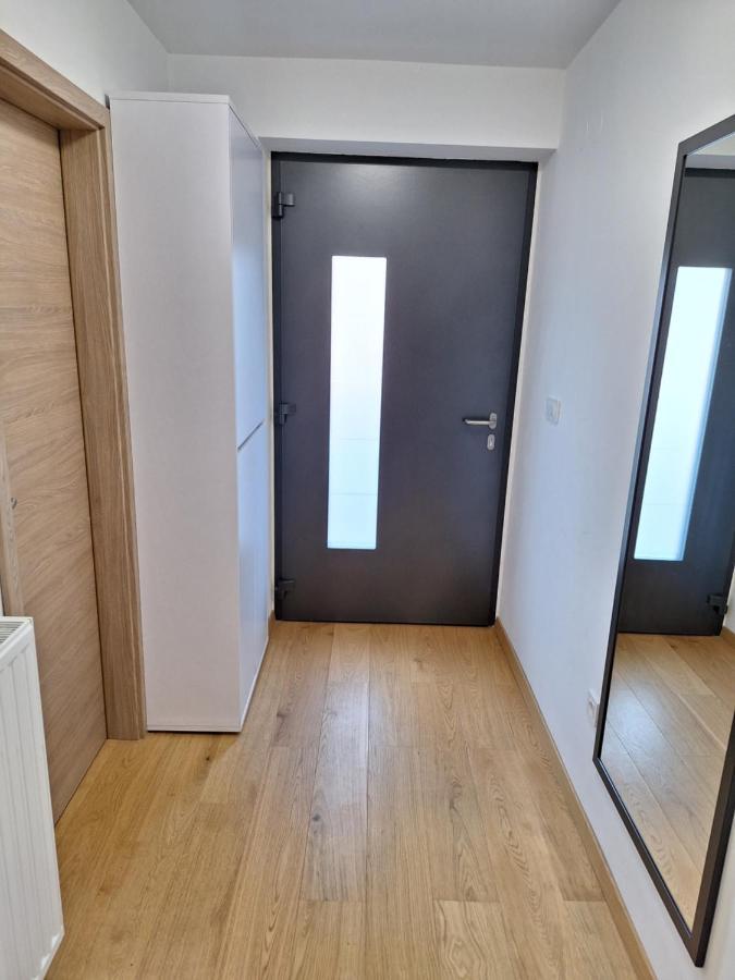 Guesthouse Flower Любляна Экстерьер фото